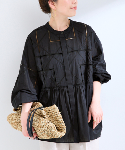 B.C STOCK（ベーセーストック）の「手洗い可 / 2WAYカットワーク刺繍ブラウス（シャツ/ブラウス・レディース・ブラック/ホワイト/オレンジ・FREE）」の3枚目の写真
