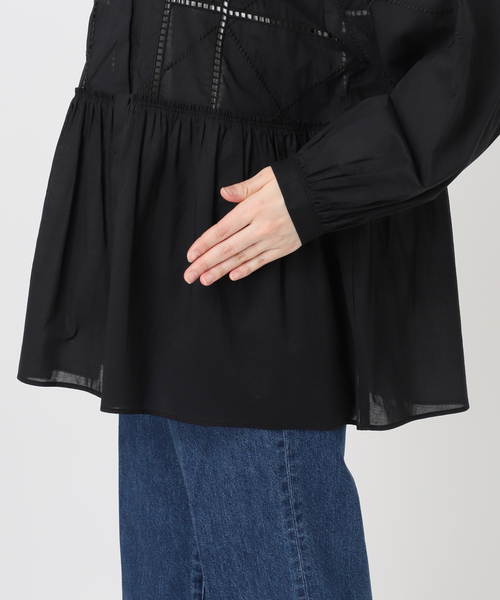 B.C STOCK（ベーセーストック）の「手洗い可 / 2WAYカットワーク刺繍ブラウス（シャツ/ブラウス・レディース・ブラック/ホワイト/オレンジ・FREE）」の5枚目の写真