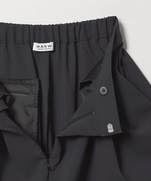MARW UNITED ARROWS（マルゥ ユナイテッドアローズ）の「＜MARW UNITED ARROWS＞デザイン タック パンツ UVカット・撥水（その他パンツ・レディース・ホワイト/ブラック・36/38）」の18枚目の写真