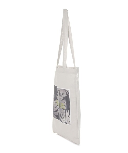 jj mercer(ジェイジェイマーサー)の「【J.J. Mercer×VEIN×BABYLONE】PHOTO BAG(ショルダーバッグ・レディース・ライトグレー・FREE)」の3枚目の写真