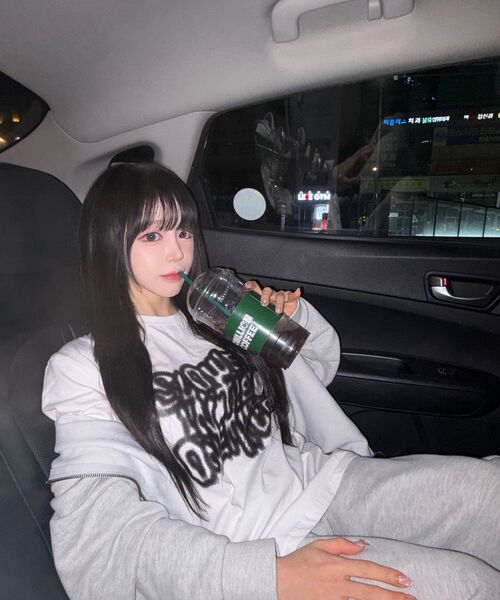ELIMENO（エリメノ）の「EL スロウド 半袖Tシャツ 4カラー（Tシャツ/カットソー・メンズ・ブラック/ホワイト/ライトグレー/チャコール・1/2/3/4/5/6）」の7枚目の写真