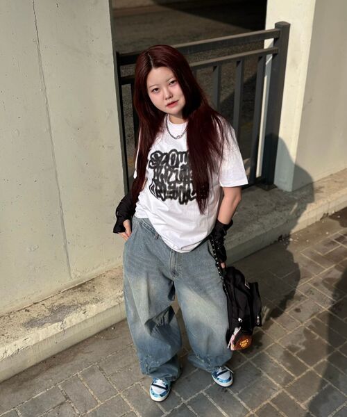 ELIMENO（エリメノ）の「EL スロウド 半袖Tシャツ 4カラー（Tシャツ/カットソー・メンズ・ブラック/ホワイト/ライトグレー/チャコール・1/2/3/4/5/6）」の5枚目の写真