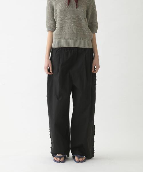 LAATO(ラート)の「side frill pants(その他パンツ・レディース・ブラウン/イエロー系その他/ブラック・FREE)」の1枚目の写真