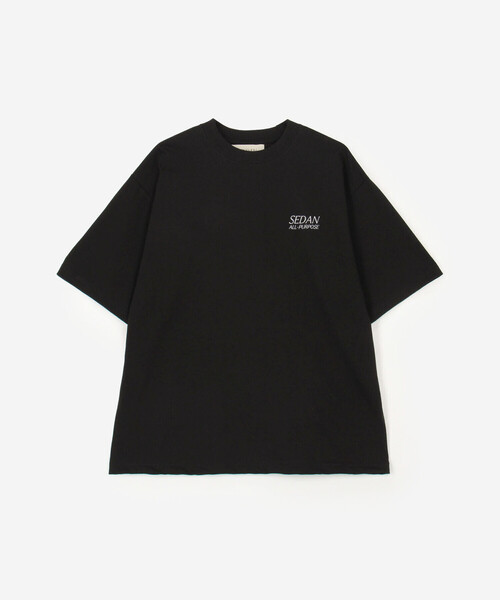 SEDAN ALL-PURPOSE（セダンオールパーパス）の「SEDAN ALL-PURPOSE | ヘビーウェイトコットン ロゴTシャツ MEN（Tシャツ/カットソー・メンズ・ホワイト/ブラック・M/L/XL）」の2枚目の写真