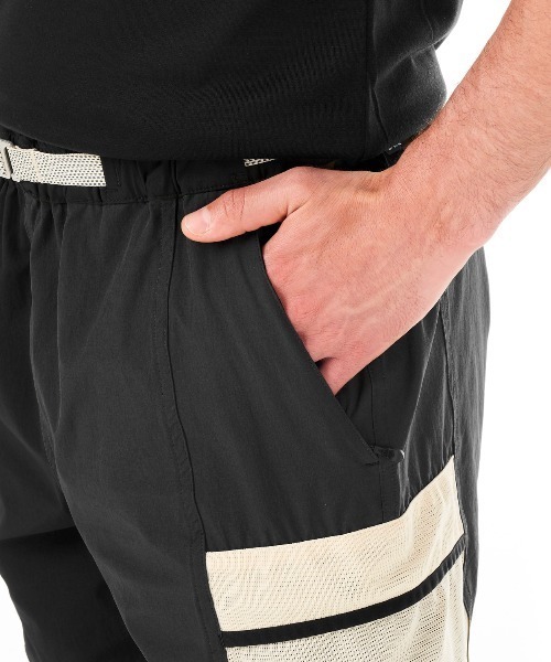 PICTURE ORGANIC CLOTHING(ピクチャーオーガニッククロージング)の「【PICTURE/ピクチャー】CAMBA M STRETCH SHORTS 4WAYストレッチ 撥水加工 ナイロンショーツ(その他パンツ・メンズ・ブラック×カーキ・SMALL/MEDIUM/LARGE)」の3枚目の写真