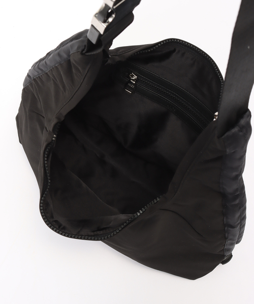 JOURNAL STANDARD(ジャーナルスタンダード)の「【ARCS/アークス】Little HEY Sling BAG(ショルダーバッグ・レディース・ブラック/ワインレッド・FREE)」の6枚目の写真