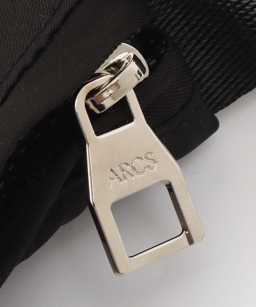 JOURNAL STANDARD(ジャーナルスタンダード)の「【ARCS/アークス】Little HEY Sling BAG(ショルダーバッグ・レディース・ブラック/ワインレッド・FREE)」の11枚目の写真
