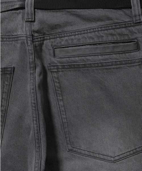 MOIF（モイフ）の「[SS26] WIDE 6P BELTED DENIM PANTS / BLEACHED BLACK（デニムパンツ・メンズ・その他・1(S)/2(M)/3(L)）」の13枚目の写真