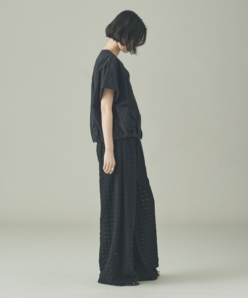 Curensology(カレンソロジー)の「Curensology(カレンソロジー)/カットエンブロイダリーパンツ(その他パンツ・レディース・ブラック/ホワイト・FREE)」の4枚目の写真