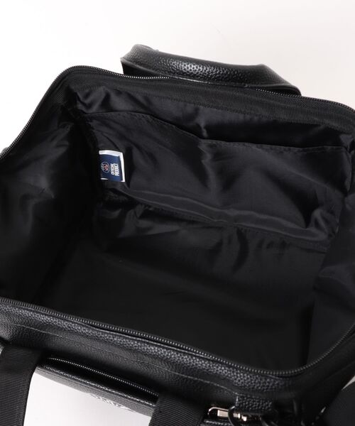 PARIS SAINT-GERMAIN(パリサンジェルマン)の「Paris Saint-Germain シボ生地がま口ボストン(M)(ボストンバッグ・レディース・ブラック×ホワイト・FREE)」の4枚目の写真