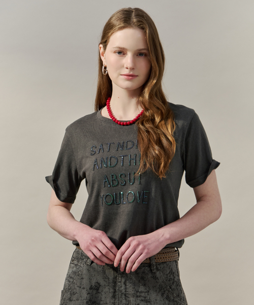 MAXZA(マージャコレクション)の「スパンコールレタリングスラブ半袖Tシャツ(Tシャツ/カットソー・レディース・ブルー/バイオレット/チャコール・FREE)」の5枚目の写真