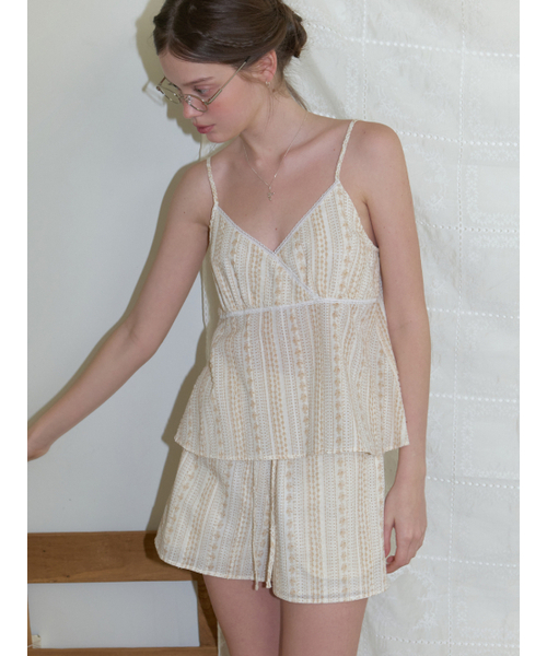 RE_L(リエル)の「Liv sleeveless blouse (beige)(シャツ/ブラウス・レディース・その他・FREE)」の2枚目の写真