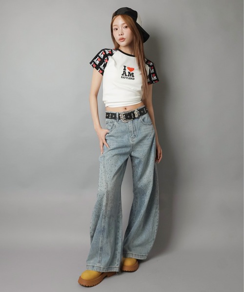 SPINNS(スピンズ)の「ラインストーンデニムバルーンパンツ/2サイズ展開/バディガール(デニムパンツ・レディース・サックスブルー/ブラック・M/S)」の3枚目の写真