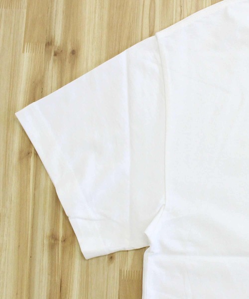 Carhartt WIP（カーハートダブリューアイピー）の「WIP デコンストラクテッドラベルTシャツ S/S Deconstructed Label T-Shirt（Tシャツ/カットソー・メンズ・ブラック/ホワイト・M/L/XL）」の13枚目の写真