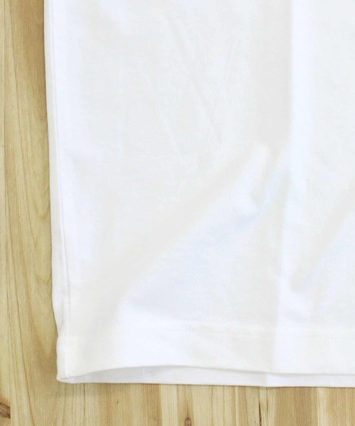 Carhartt WIP（カーハートダブリューアイピー）の「WIP デコンストラクテッドラベルTシャツ S/S Deconstructed Label T-Shirt（Tシャツ/カットソー・メンズ・ブラック/ホワイト・M/L/XL）」の3枚目の写真