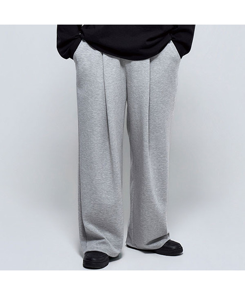 PHYSICAL GARMENTS（フィジカルガーメンツ）の「P2629 講演テンションディープピンタックロングパンツ[2COLOR]（スウェットパンツ・メンズ・ブラック/グレー・MEDIUM/LARGE/X-LARGE/XX-LARGE）」の2枚目の写真