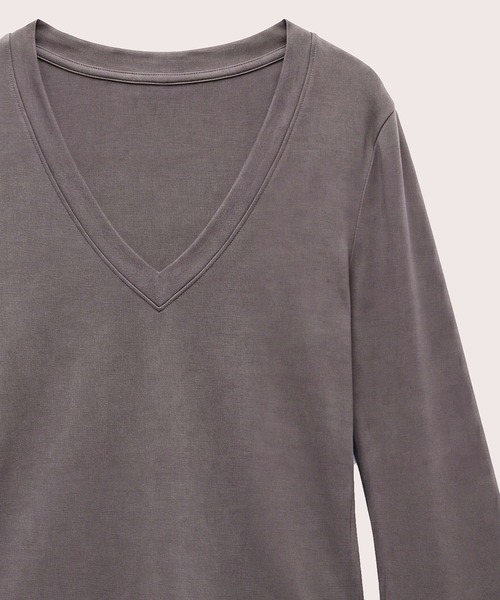 kiehtova(キエトヴァ)の「【kiehtova】CLEAN SILHOUETTE VTOPS/クリーン シルエット ブイトップス KTWR65(Tシャツ/カットソー・レディース・ブラック/アイボリー/アッシュグレー・FREE)」の10枚目の写真