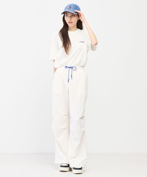 tommy jeans（トミー ジーンズ）の「【オンライン限定】ユニセックス ヘリテージデニムキャップ（キャップ・レディース・インディゴブルー・FREE）」の11枚目の写真