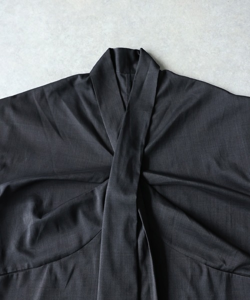 antiqua（アンティカ）の「アシンメトリー ツイスト レイヤード ワンピース（ワンピース・レディース・ブラック/グレー・ONESIZE）」の12枚目の写真