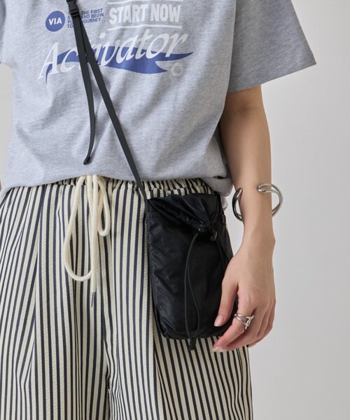 COLONY 2139（コロニートゥーワンスリーナイン）の「撥水リップミニショルダーバッグ（ショルダーバッグ・レディース・サックスブルー/ブラック/ベージュ・FREE）」の6枚目の写真