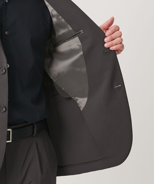 BEAUTY&YOUTH UNITED ARROWS(ビューティーアンドユースユナイテッドアローズ)の「【WEB限定】 360°MASTER スマート 2B ジャケット セットアップ対応 撥水 ストレッチ ウォッシャブル(テーラードジャケット・メンズ・ダークブラウン/ブラック/ダークグレー/ネイビー・XL/S/M/L)」の9枚目の写真