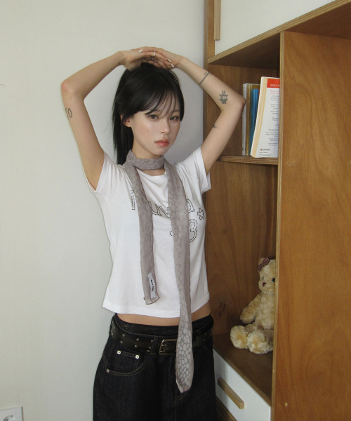MIM the wardrobe（ミームザワードローブ）の「[ミムダー x ヘナ]Luv-U ホットピックス Tシャツ_ホワイト（Tシャツ/カットソー・レディース・その他・FREE）」の4枚目の写真