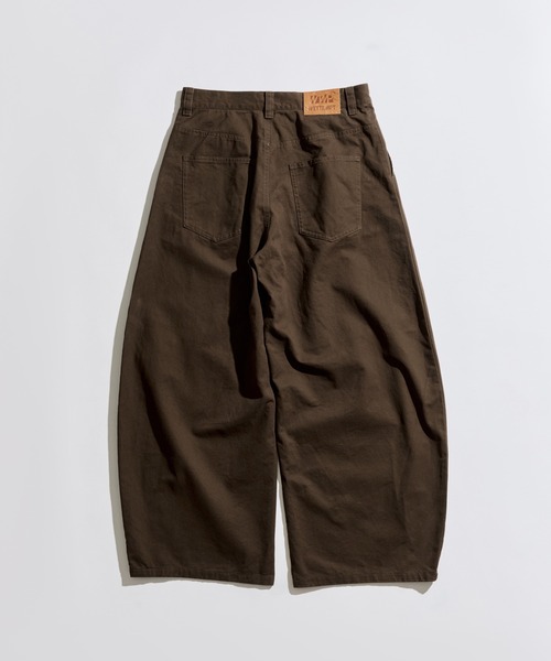WETTEMPT（ウィテンプト）の「1 TUCK CURVE TWILL PANTS / ワンタックカーブツイルパンツ（スラックス・メンズ・ホワイト/ブラック/ブラウン・MEDIUM/LARGE/SMALL）」の13枚目の写真