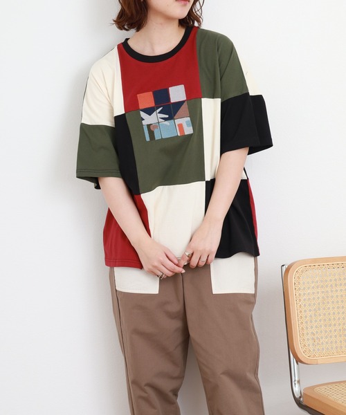 Emago（イマゴ）の「EMAGO タイル刺繍T 半端袖（Tシャツ/カットソー・レディース・ホワイト/ブラック・FREE）」の7枚目の写真