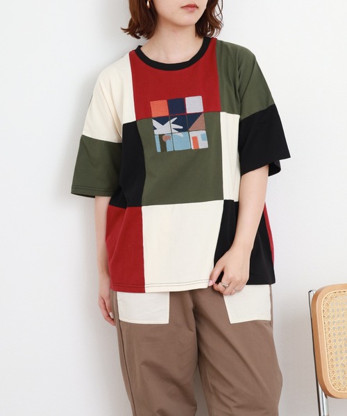 Emago（イマゴ）の「EMAGO タイル刺繍T 半端袖（Tシャツ/カットソー・レディース・ホワイト/ブラック・FREE）」の6枚目の写真