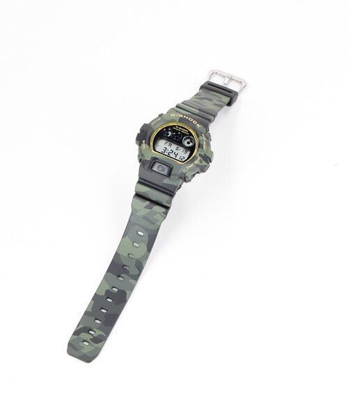 G-SHOCK(ジーショック)の「CASIO/カシオ G-SHOCK BOLD CAMO SERIES, CAMO AND GOLD デジタル 6900シリーズ DW-6900CMG-3JF(デジタル腕時計・メンズ・カモフラージュ・ONE SIZE)」の3枚目の写真
