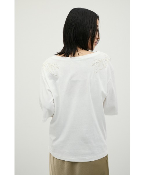 STYLEMIXER(スタイルミキサー)の「エンブロイダリーボートネックT(Tシャツ/カットソー・レディース・ホワイト/サックスブルー/ブラウン・FREE)」の12枚目の写真