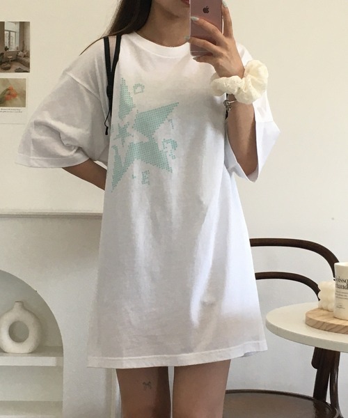 &soiree(アンドソワレ)の「&soiree 【シルエット選べる2サイズ】クロスステッチ風Tシャツ 半袖(Tシャツ/カットソー・レディース・セージグリーン/ホワイト/アッシュ・M/F)」の17枚目の写真