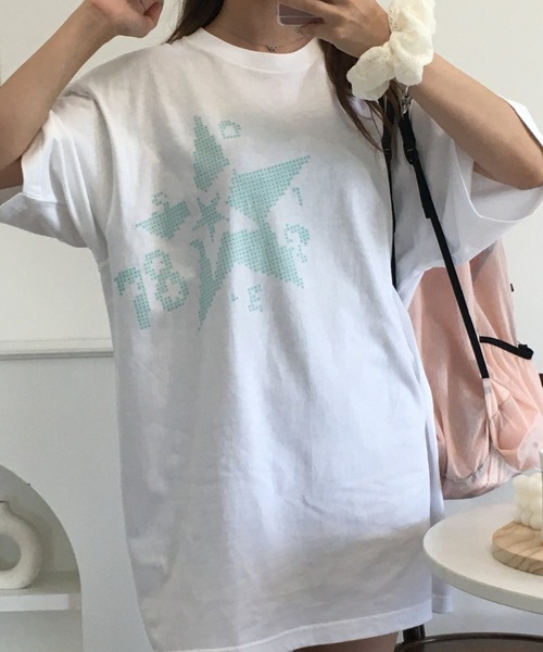 &soiree(アンドソワレ)の「&soiree 【シルエット選べる2サイズ】クロスステッチ風Tシャツ 半袖(Tシャツ/カットソー・レディース・セージグリーン/ホワイト/アッシュ・M/F)」の15枚目の写真