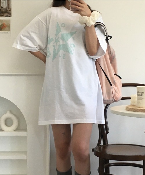 &soiree(アンドソワレ)の「&soiree 【シルエット選べる2サイズ】クロスステッチ風Tシャツ 半袖(Tシャツ/カットソー・レディース・セージグリーン/ホワイト/アッシュ・M/F)」の19枚目の写真