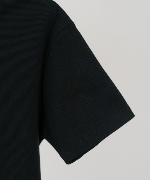 LURAKU（ルラク）の「【LURAKU】Ribbed Short T-shirt / リブショートTシャツ（Tシャツ/カットソー・メンズ・オフホワイト/ブラック・MEDIUM/LARGE）」の21枚目の写真