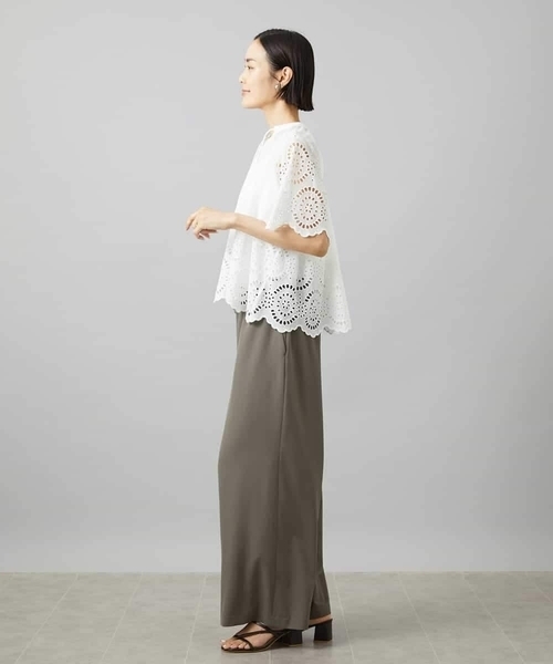 MICHEL KLEIN(ミッシェル・クラン)の「スカラップレースブラウス(シャツ/ブラウス・レディース・ネイビー/ホワイト・38)」の11枚目の写真