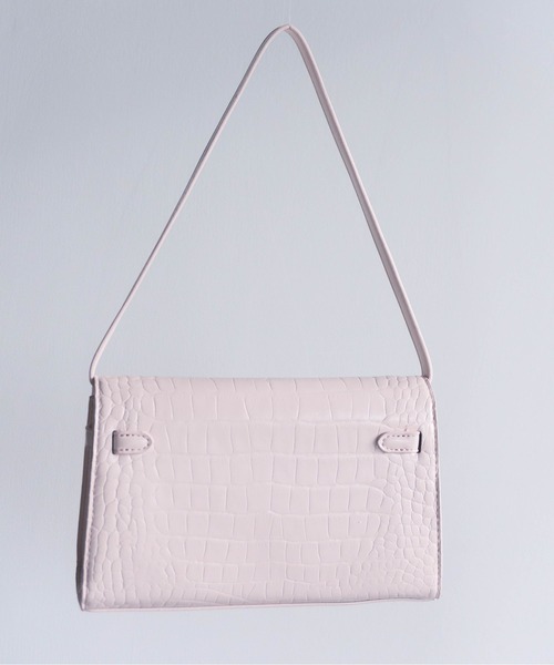 Carmelo(カーメロ)の「Croco Double Strap Bag / クロコエンボス ダブルストラップショルダーバッグ(ショルダーバッグ・レディース・ホワイト/ブラック/ピンク・FREE)」の19枚目の写真