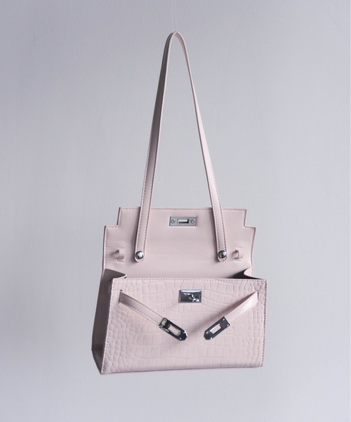 Carmelo(カーメロ)の「Croco Double Strap Bag / クロコエンボス ダブルストラップショルダーバッグ(ショルダーバッグ・レディース・ホワイト/ブラック/ピンク・FREE)」の20枚目の写真