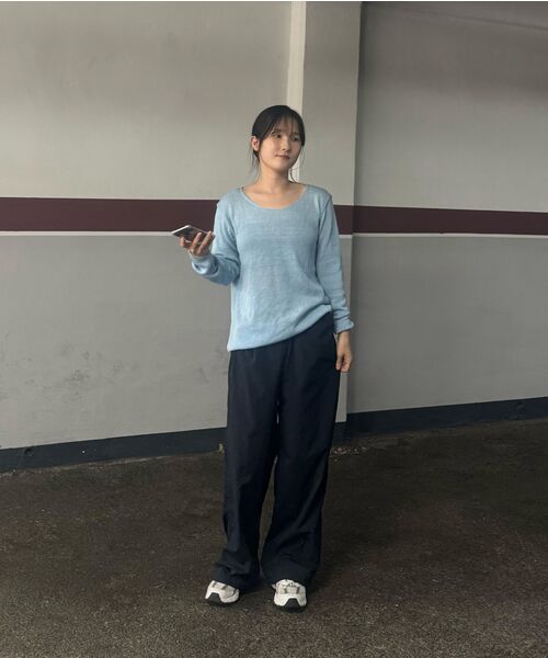 MALOUPE(マロップ)の「2162 軽量ナイロンワイドパンツ(ネイビー)(その他パンツ・レディース・ネイビー・MEDIUM/SMALL)」の11枚目の写真