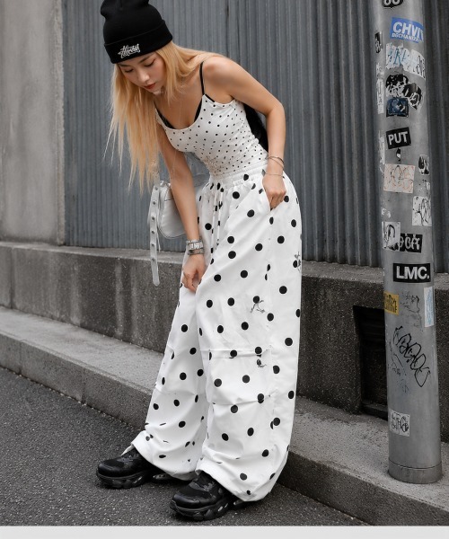 center i(センターアイ)の「ドット柄×チェリーモチーフ バルーンワイドパンツ(その他パンツ・レディース・ホワイト/ピンク/イエロー・FREE)」の7枚目の写真