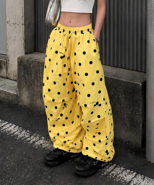center i(センターアイ)の「ドット柄×チェリーモチーフ バルーンワイドパンツ(その他パンツ・レディース・ホワイト/ピンク/イエロー・FREE)」の10枚目の写真