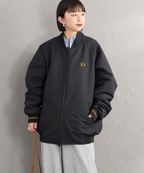 FRED PERRY（フレッドペリー）の「【WEB先行予約】[FRED PERRY/フレッドペリー] 別注 テニスボンバージャケット（ブルゾン・レディース・ダークグリーン/ブラック・S/M/XL/L）」の9枚目の写真