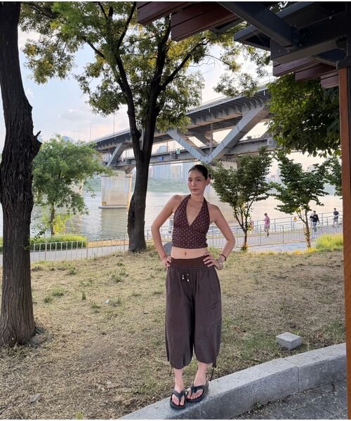 HELLO SUNRISE(ハローサンライズ)の「HS Balloon Easy Shorts_Brown(その他パンツ・レディース・ブラウン・OS)」の2枚目の写真