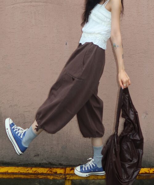 HELLO SUNRISE(ハローサンライズ)の「HS Balloon Easy Shorts_Brown(その他パンツ・レディース・ブラウン・OS)」の5枚目の写真