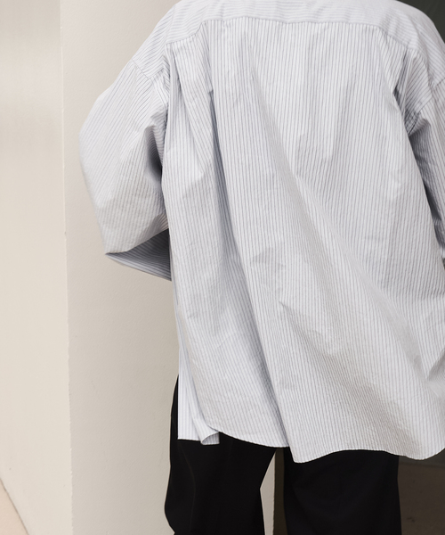 WISM(ウィズム)の「WISM ORIGINAL PRODUCT / ウィズムオリジナルプロダクト OVER FIT SHIRT(シャツ/ブラウス・メンズ・ブルー系その他/ホワイト・LARGE/MEDIUM)」の7枚目の写真