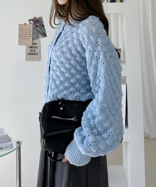 Ada.(エイダ)の「クルーネック 表面感 ぽこぽこ ボリュームスリーブ カーディガン(カーディガン/ボレロ・レディース・チャコール/ライトブルー/ピンク/アイボリー・FREE)」の22枚目の写真