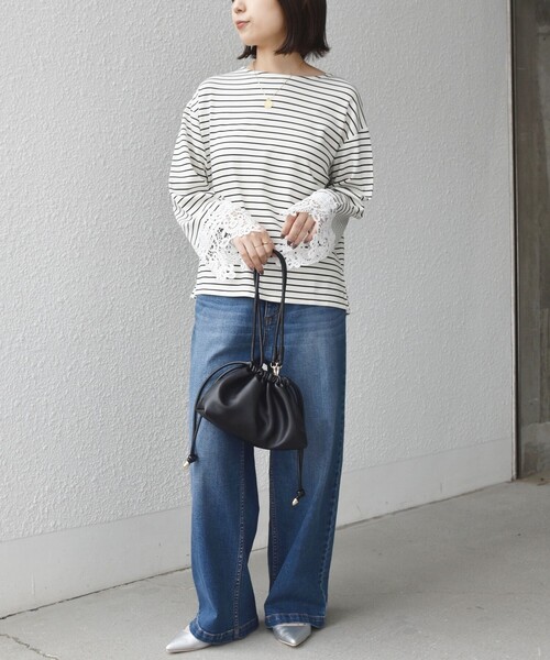 SHIPS Colors(シップス カラーズ)の「【WEB限定】〈手洗い可能〉ボーダー ポンチ レースカフス トップス◇(Tシャツ/カットソー・レディース・オフホワイト/ブラック・ONE SIZE)」の4枚目の写真