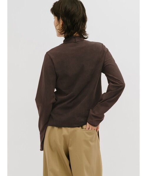MIDIUMISOLID（ミディウミソリッド）の「MIDIUMISOLID for Ladies ピグメントハイネックインナー（Tシャツ/カットソー・レディース・ブラウン・FREE）」の3枚目の写真