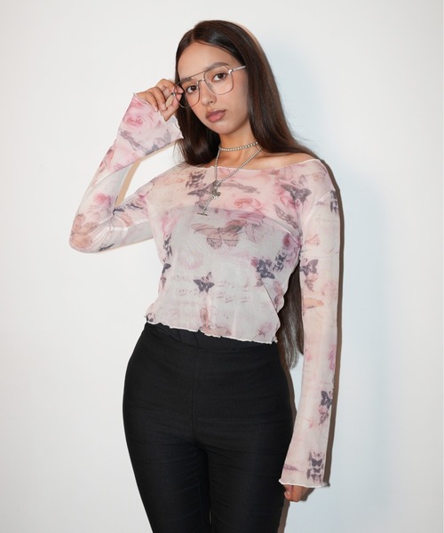 IMARI(イマリ)の「【 IMARI / イマリ 】 クロップド シアー ロングスリーブ トップス(Tシャツ/カットソー・レディース・ピンク/アイボリー・FREE)」の11枚目の写真