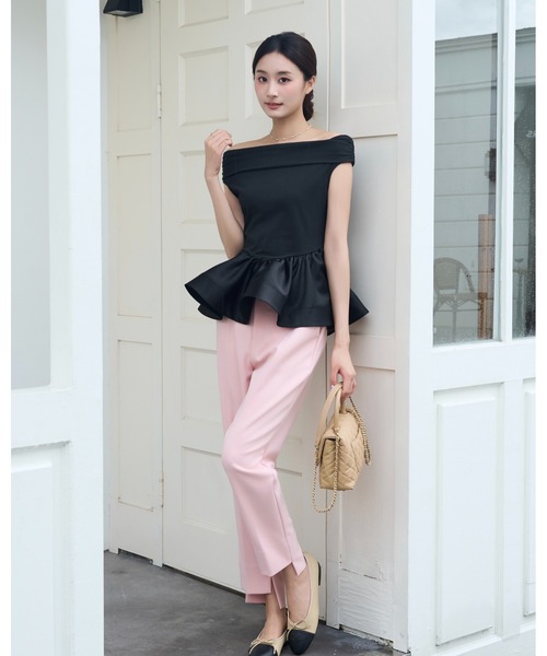 BIRTHDAY BASH（バースデイバッシュ）の「OFF SHOULDER DOCKING TOPS（オフショルダードッキングトップス）（Tシャツ/カットソー・レディース・ホワイト/ブラック・FREE）」の7枚目の写真